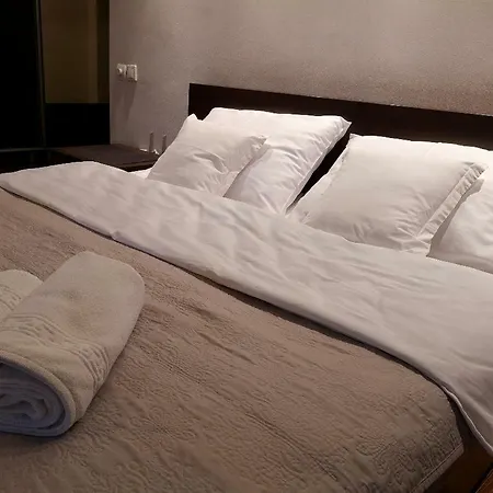 Central Luxurios Studio *